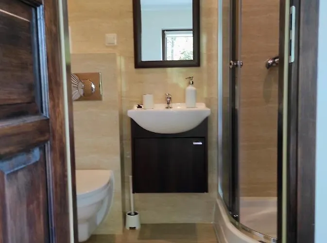 Lano 홈스테이 비아위 두나예크